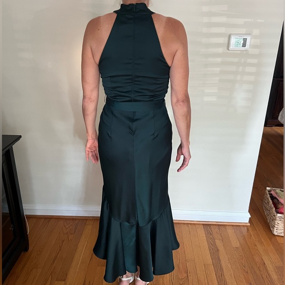 Taylor Elegant Forest Green Halter Midi Dress - Picture 2 of 2